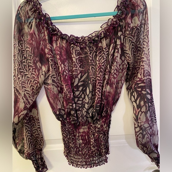 Women’s Long Sleeve Sexy Bohemian Blouse - Picture 2 of 6